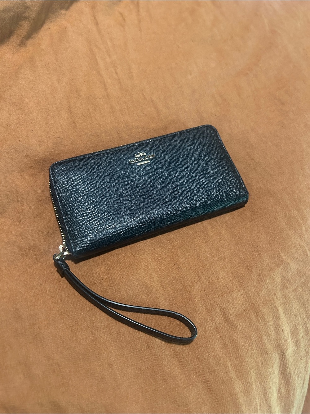 Black leather Coach wallet/ wristlet